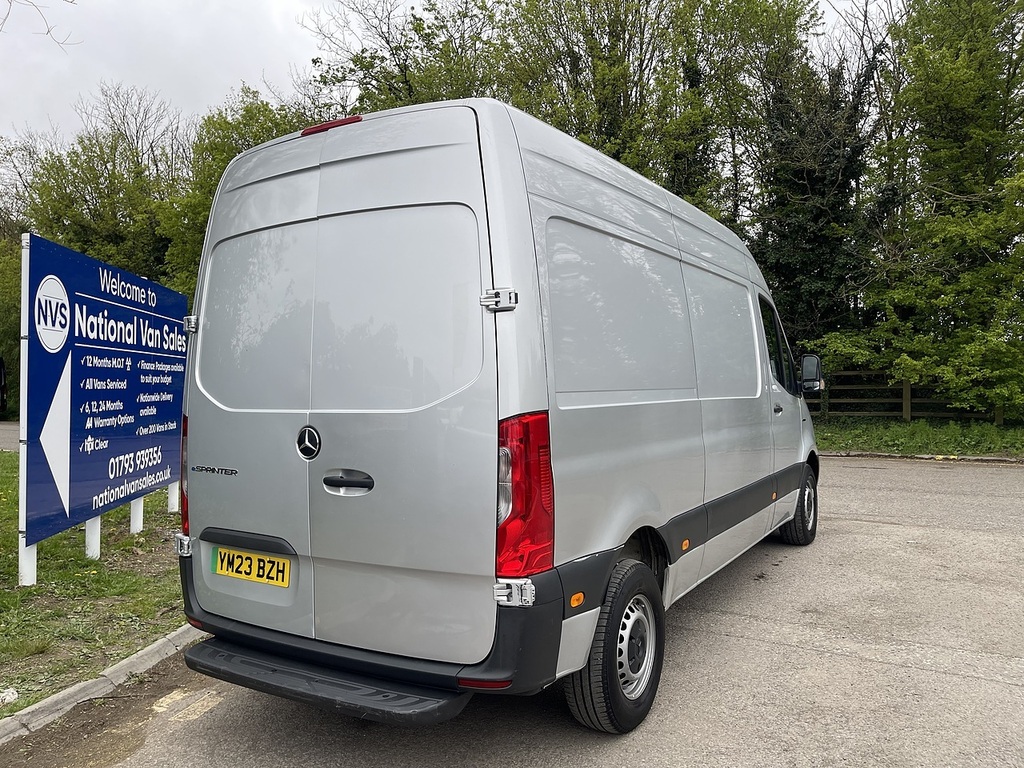 Mercedes-Benz eSprinter Esprinter Progressive L2h2 Grey #26
