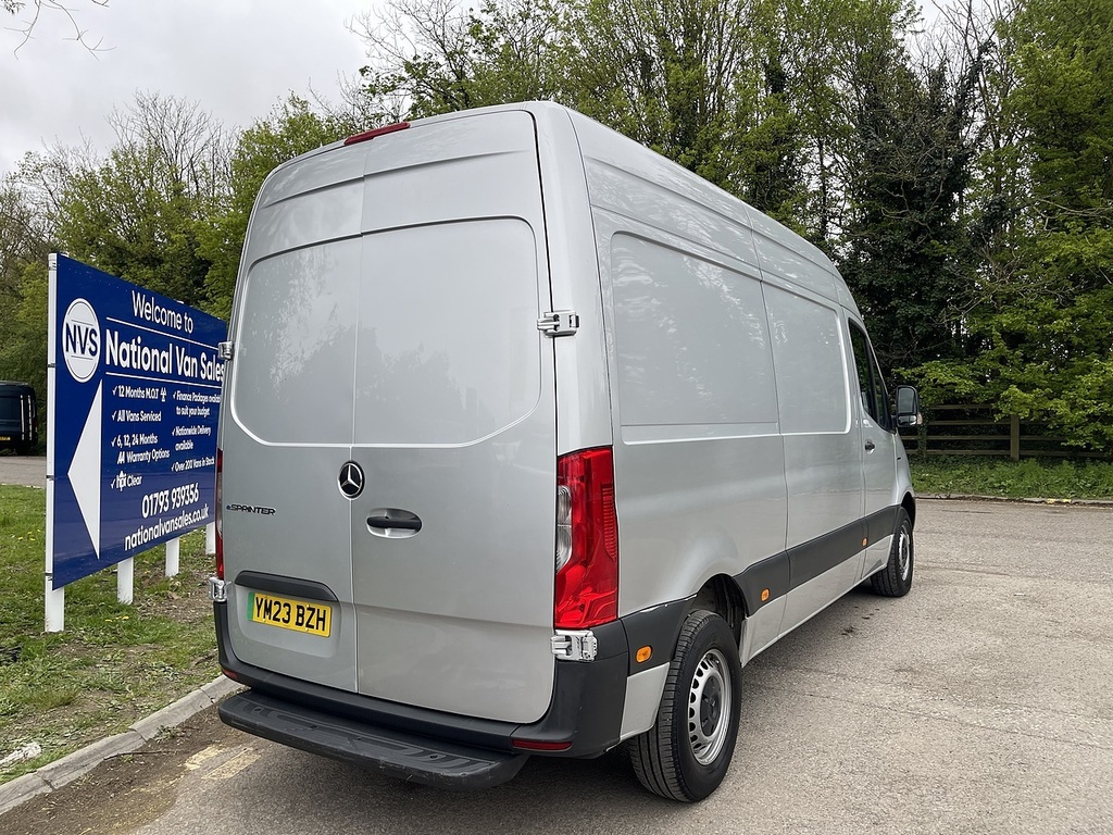Mercedes-Benz eSprinter Esprinter Progressive L2h2 Grey #25