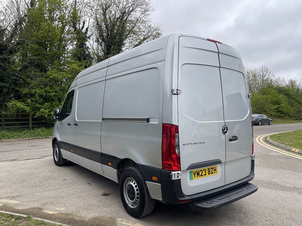 Mercedes-Benz eSprinter Esprinter Progressive L2h2 Grey #22