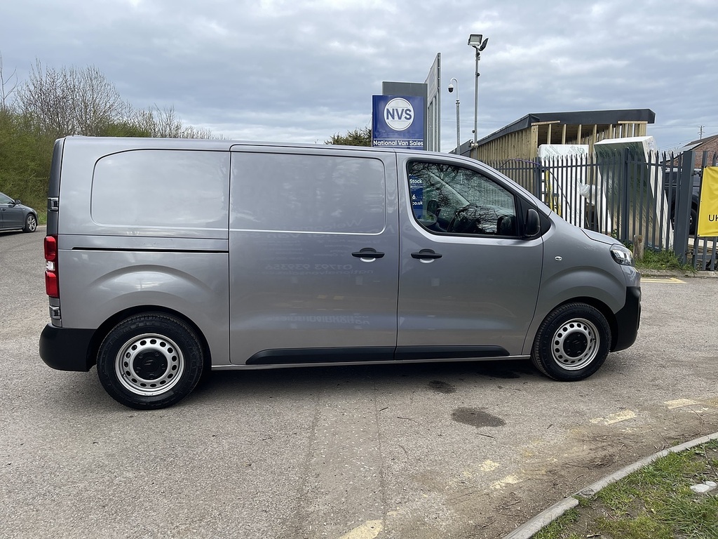 Citroen Dispatch E 1000 75 Kwh Enterprise Edition M Mwb 6Dr 7 Grey #4