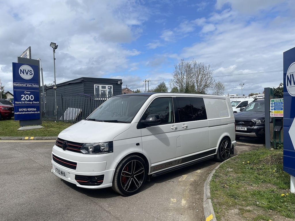 Volkswagen Transporter Sportline Transporter Sportline Sportline T32 Combi Van 1 Ma White #2