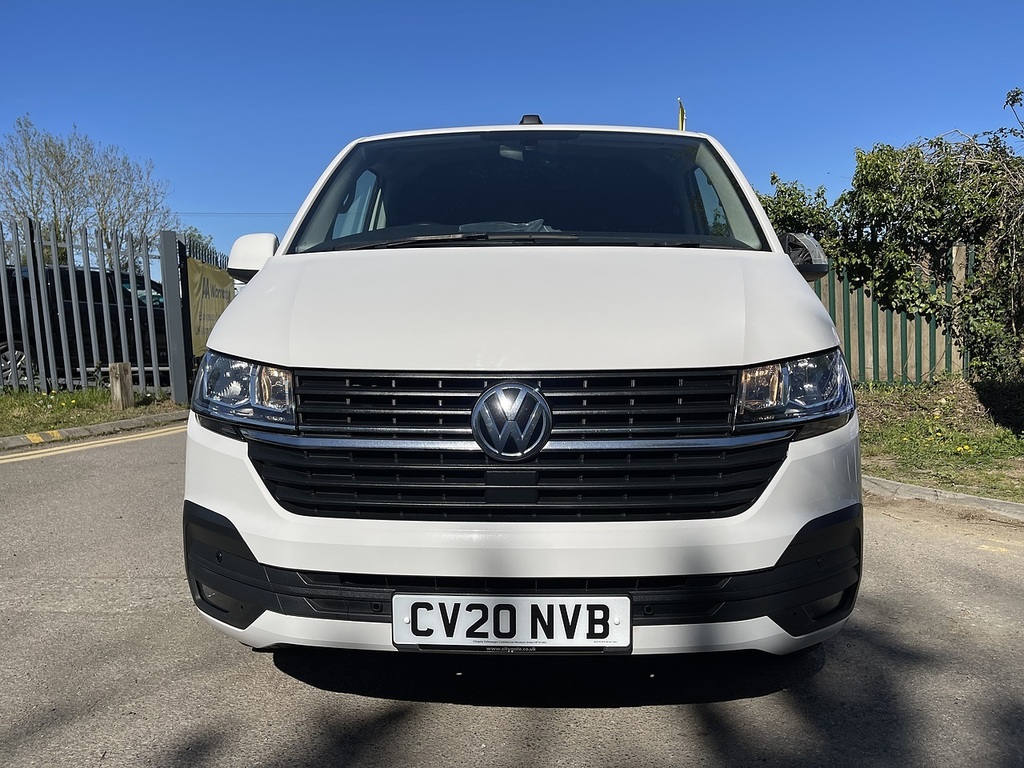 Volkswagen Transporter 2.0 Tdi T28 Highline Fwd Swb Euro 6 Ss CV20NVB White #2