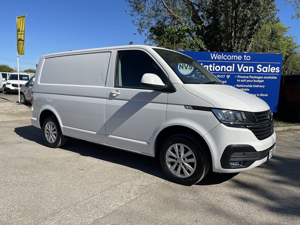 Volkswagen Transporter 2.0 Tdi T28 Highline Fwd Swb Euro 6 Ss CV20NVB White #5