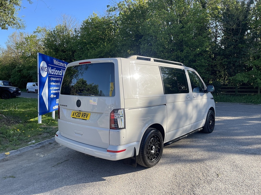 Volkswagen Transporter 2.0 Tdi T32 Highline Kombi Dsg Fwd Swb Euro 6 Ss AY20VRV Grey #3