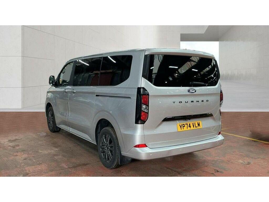 Ford Tourneo Custom Tourneo Custom Titanium Luxe Minibus 1 Dies YP74VLM Silver #4