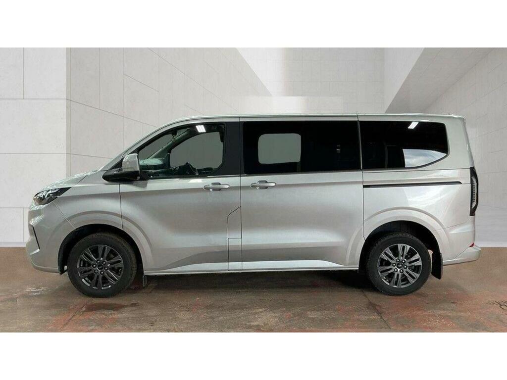 Ford Tourneo Custom Tourneo Custom Titanium Luxe Minibus 1 Dies YP74VLM Silver #3