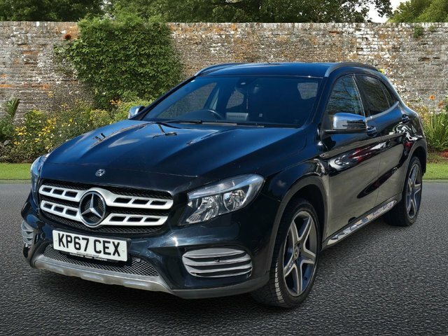 Mercedes-Benz GLA Class 2.1 Gla220d Amg Line Suv 7G-dct 4Matic KP67CEX Black #3