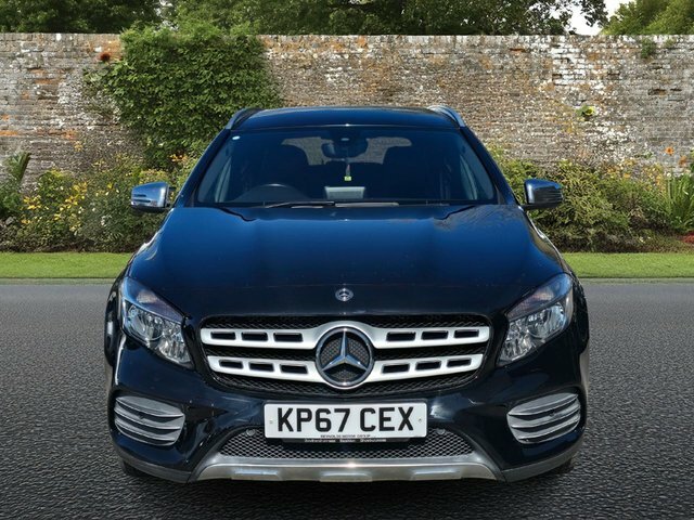 Mercedes-Benz GLA Class 2.1 Gla220d Amg Line Suv 7G-dct 4Matic KP67CEX Black #2
