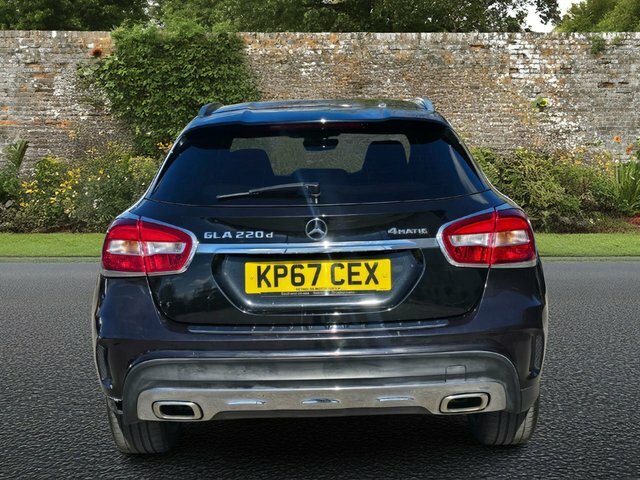 Mercedes-Benz GLA Class 2.1 Gla220d Amg Line Suv 7G-dct 4Matic KP67CEX Black #4