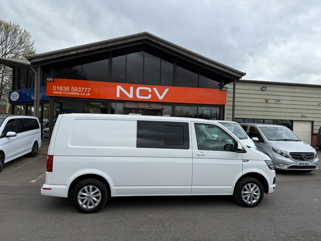 Volkswagen Transporter T30 Tdi Highline Lwb Kombi Dsg Vw T6 No Vat YY69UJC White #2