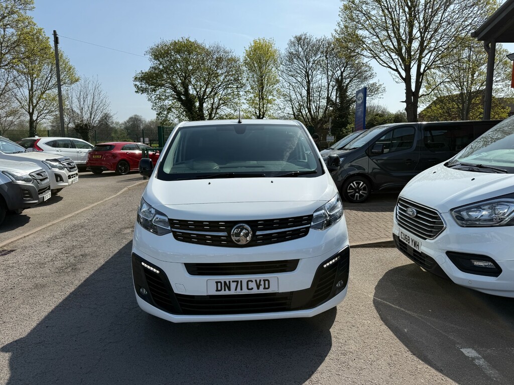 Vauxhall Vivaro L2h1 F2900 Sportive Ss Lwb DN71CVD White #4