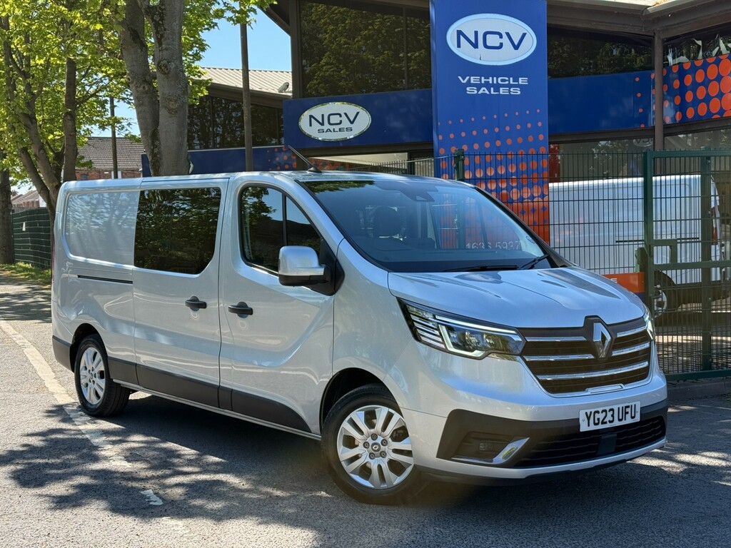Renault Trafic Ll30 Sport Dci Crew Combi Van Lwb Grey