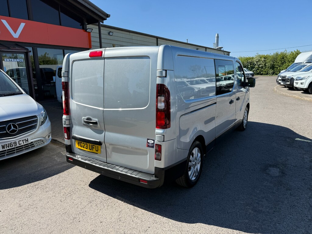 Renault Trafic Ll30 Sport Dci Crew Combi Van Lwb YG23UFU Grey #3