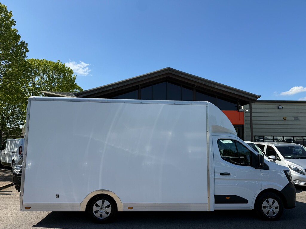 Renault Master Ll35 Cdi Advance Low Loader Floor Luton Xlwb 4.5M NU26VAN White #2