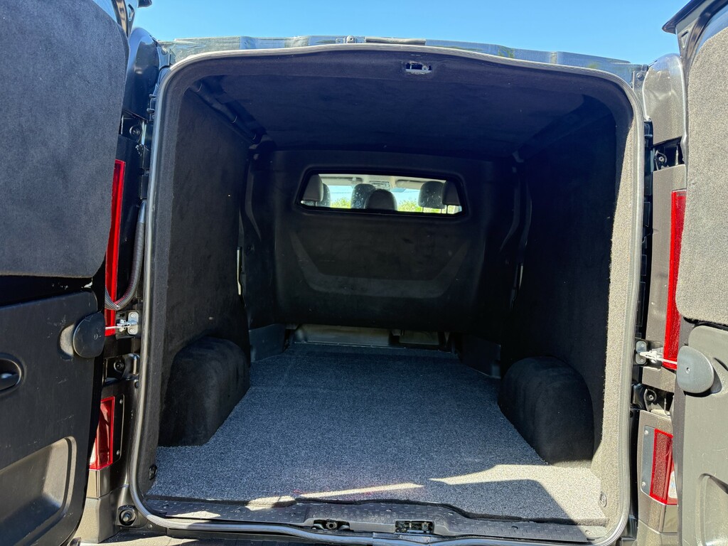 Renault Trafic Ll30 Sport Dci Crew Van 6 Seater PL72VAA Black #4