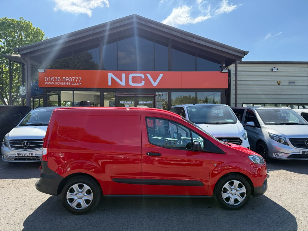 Ford Transit Courier Trend Ac Red Red #2