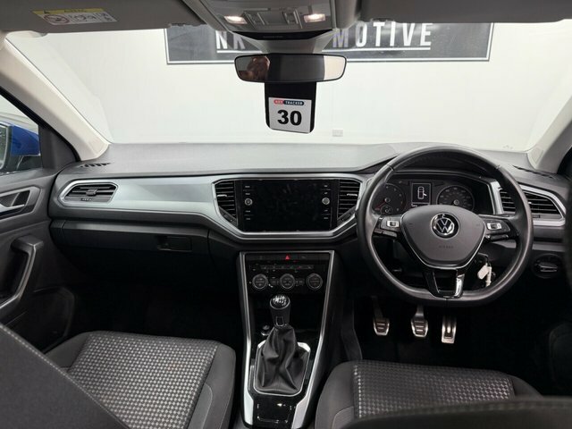 Volkswagen T-Roc 2021 1.5 Tsi Evo Active Suv Euro Blue #4