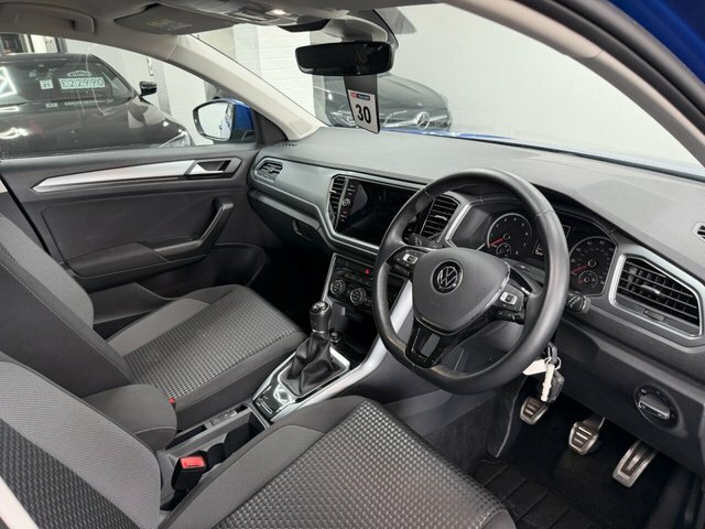 Volkswagen T-Roc 2021 1.5 Tsi Evo Active Suv Euro Blue #2