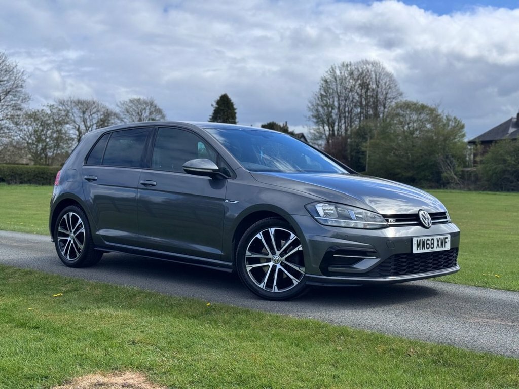 Volkswagen Golf 2L R-line Grey