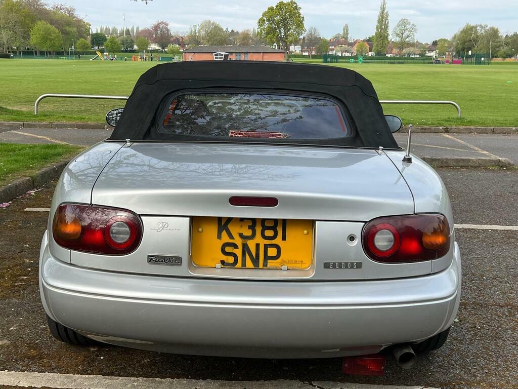Mazda MX-5 1.6L Null Red #4