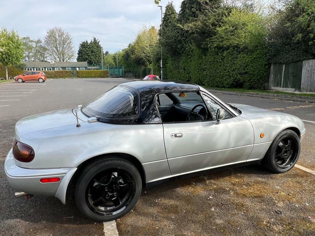 Mazda MX-5 1.6L Null Red #6