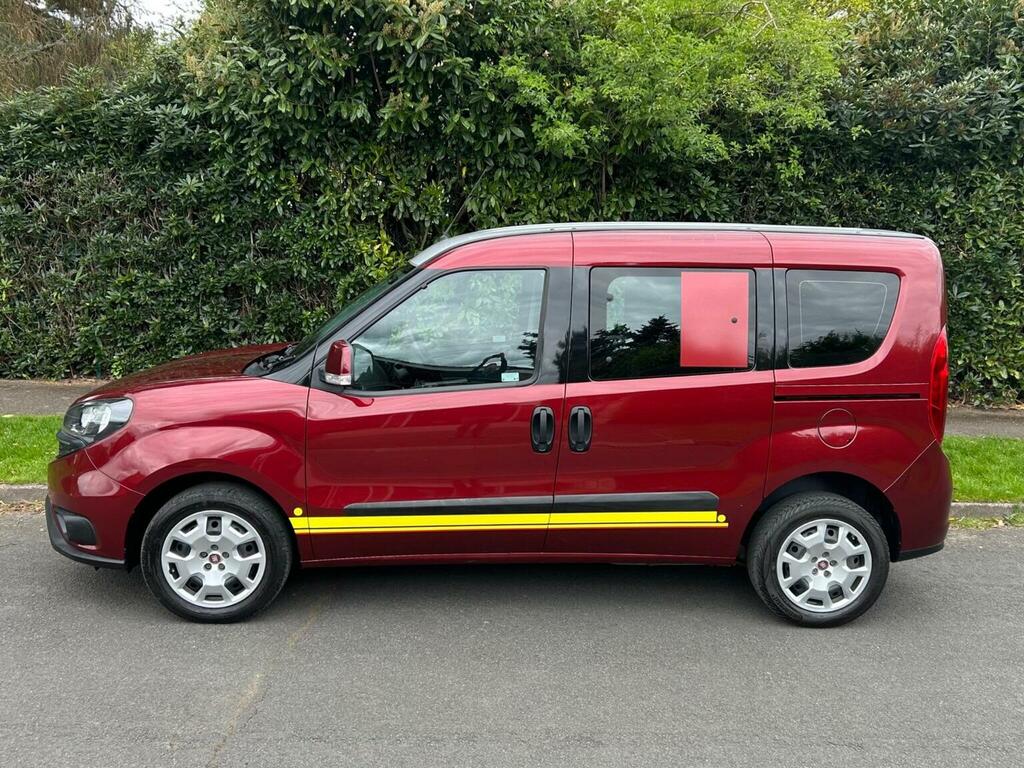 Fiat Doblo Mpv 1.6 Multijet Easy Euro 6 201818 Red #3
