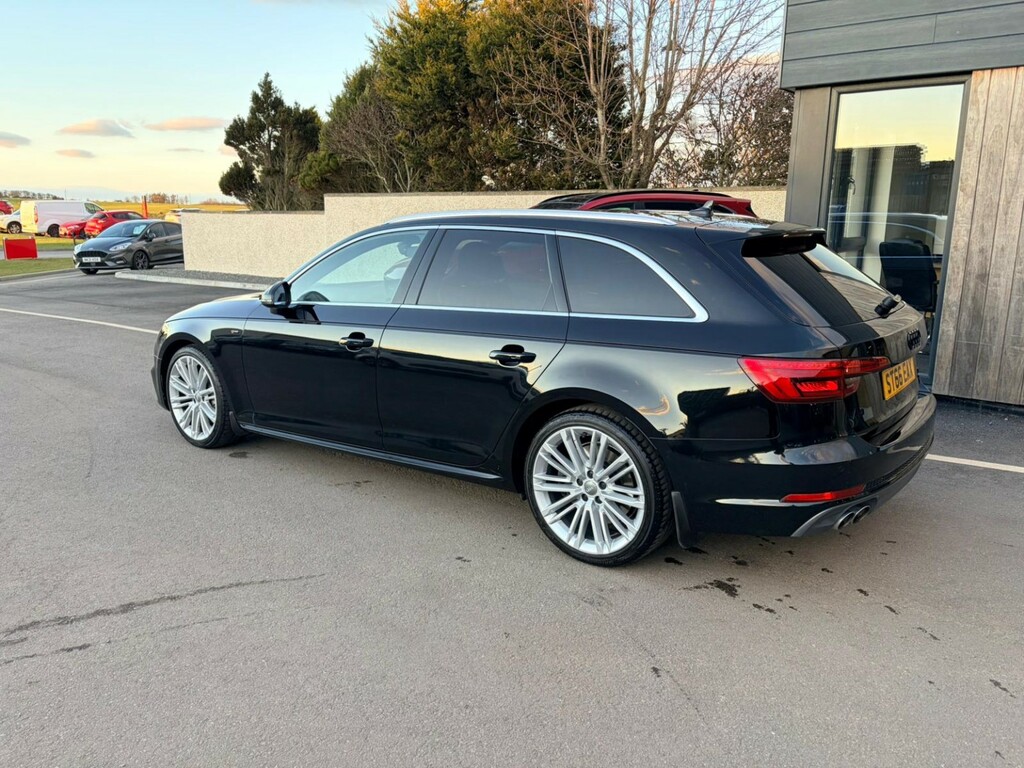 Audi A4 Avant 3.0 Tdi V6 S Line ST66EAX Black #4