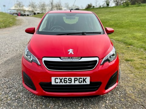 Peugeot 108 Active Top CX69PGK Red #5