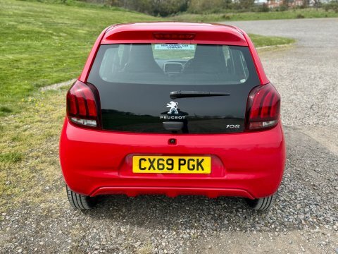 Peugeot 108 Active Top CX69PGK Red #4