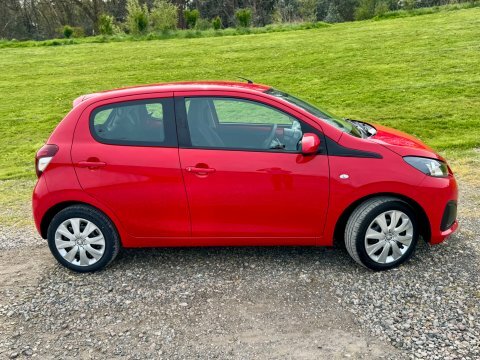 Peugeot 108 Active Top CX69PGK Red #2