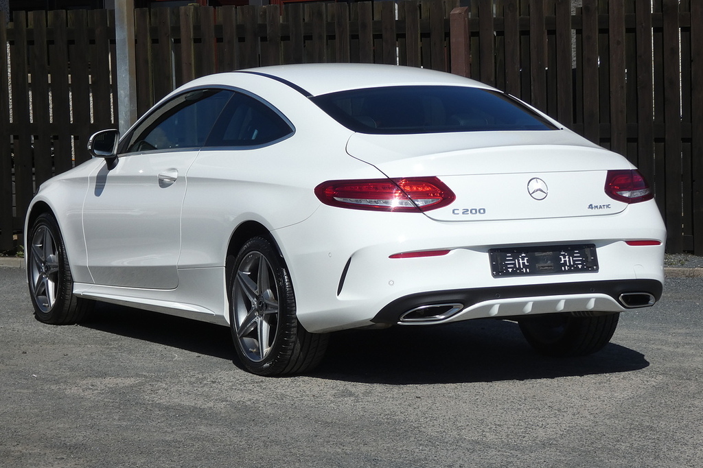 Mercedes-Benz C Class 2.0 C200 Amg Line Coupe G-tronic 4Mati SB18FZG White #4