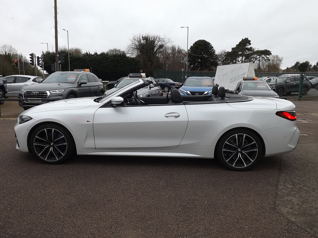 BMW 4 Series 420I M Sport DL71XTR White #6