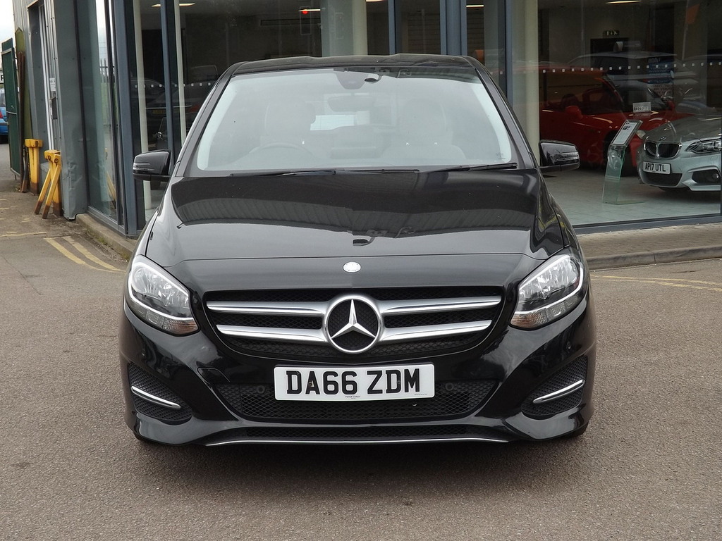 Mercedes-Benz B Class B180 Sport Black #2