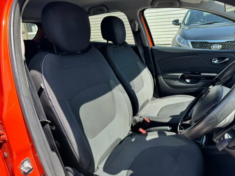 Renault Captur Dynamique S Medianav HG64PJU Black #3