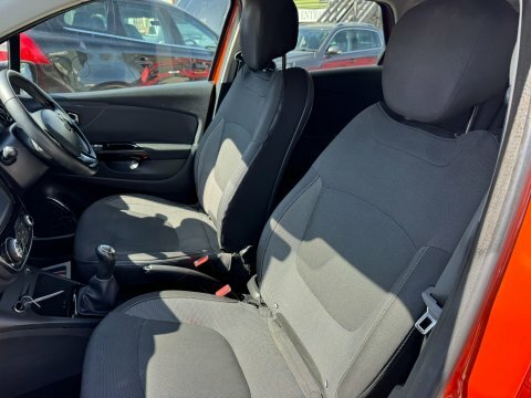 Renault Captur Dynamique S Medianav HG64PJU Black #6