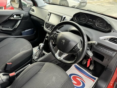 Peugeot 208 Blue Hdi Allure CX66HWE Orange #2