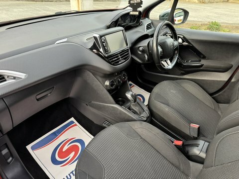 Peugeot 208 Blue Hdi Allure CX66HWE Orange #4