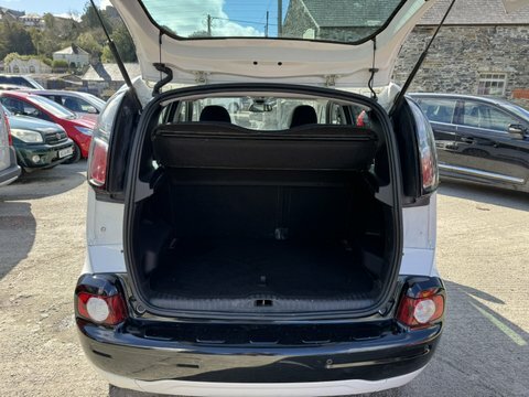 Citroen C3 Picasso Bluehdi Platinum White