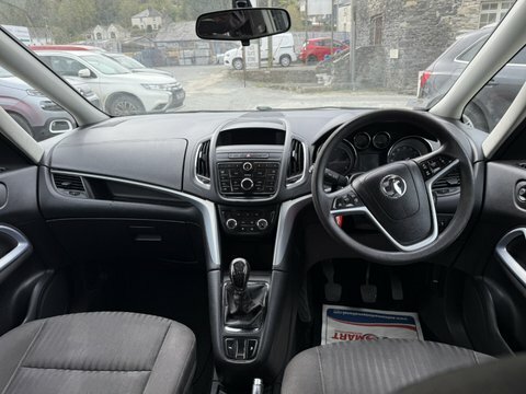 Vauxhall Zafira Exclusiv Cdti Black #2