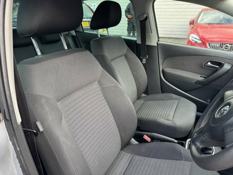 Volkswagen Polo Match WF62YAK Silver #3