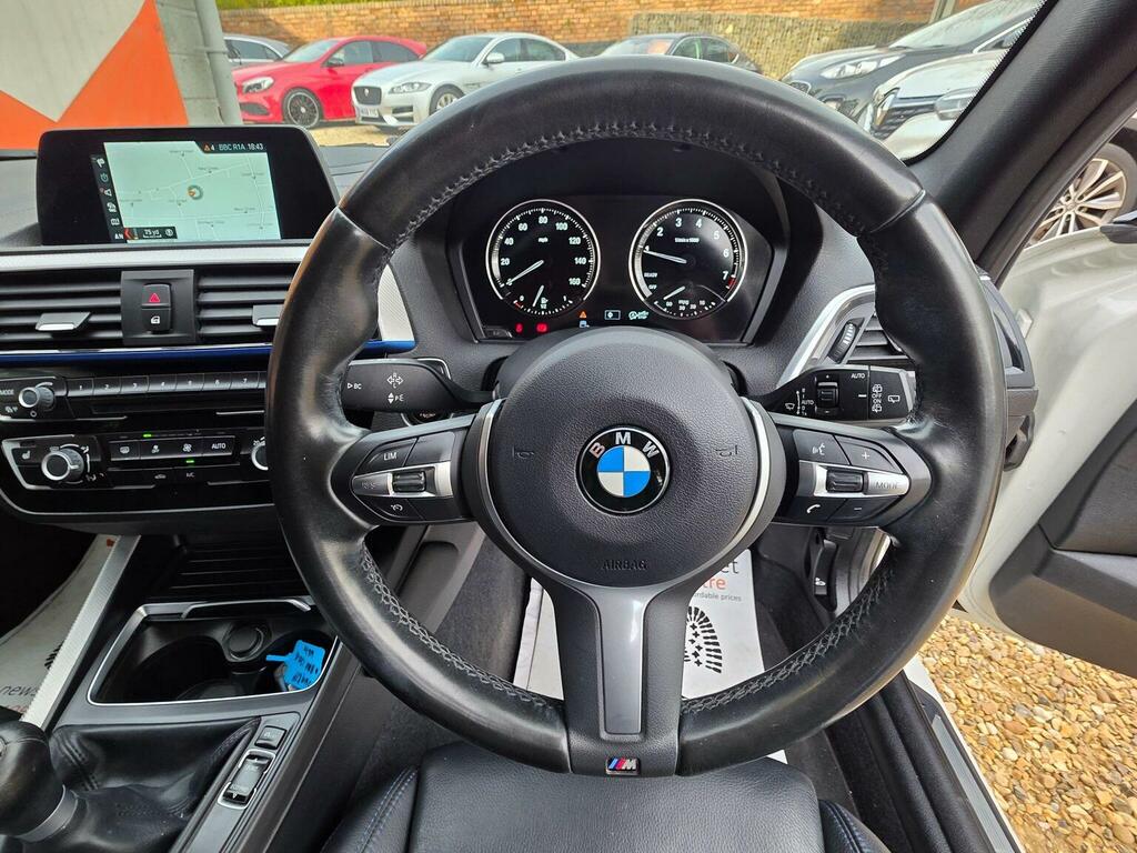 BMW 1 Series Hatchback 1.5 118I Gpf M Sport Shadow Edition Euro SW19RZP White #4