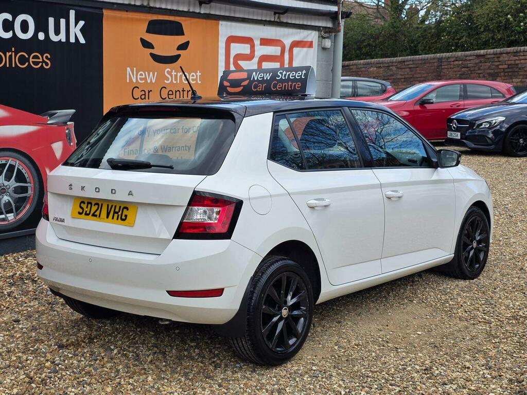 Skoda Fabia Hatchback 1.0 Colour Edition Euro 6 Ss 202 SD21VHG White #4