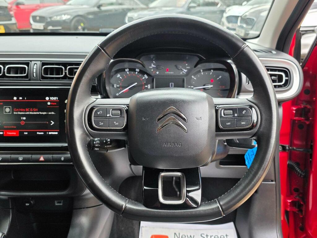 Citroen C3 Hatchback 1.2 Puretech Flair Euro 6 Ss 202 SL70MJU Red #4