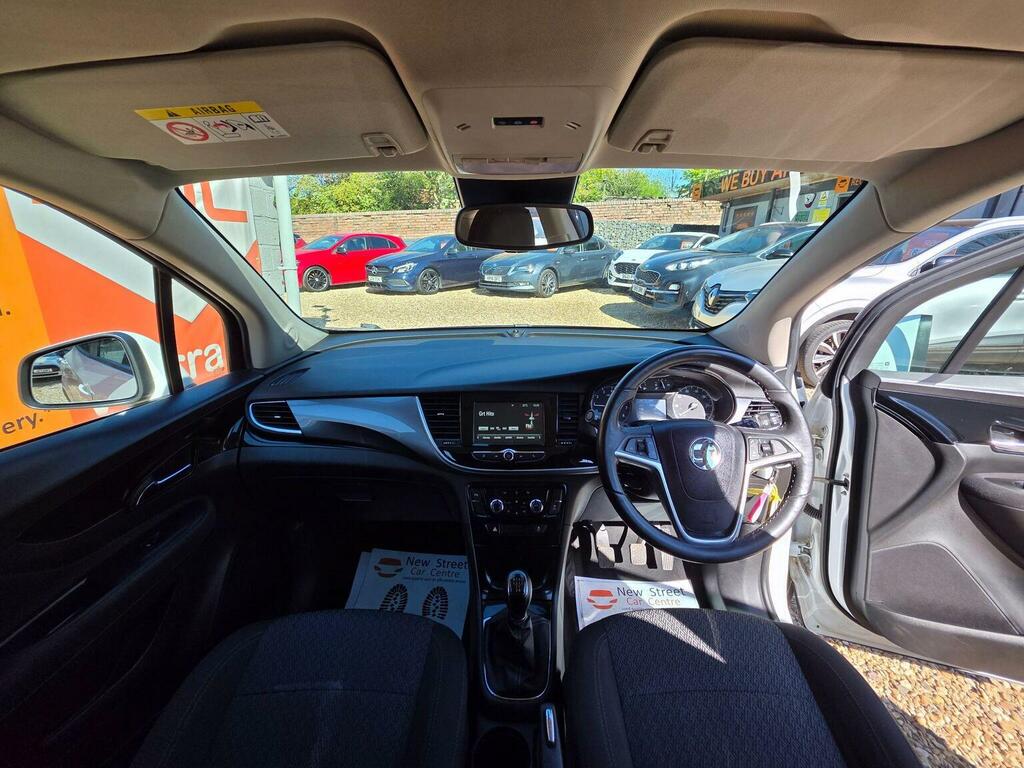 Vauxhall Mokka X Suv 1.6I Active Euro 6 Ss 201767 DN67GZB White #2