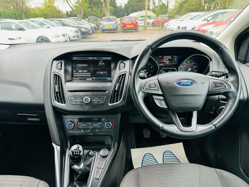 Ford Focus Hatchback 1.0T Ecoboost Titanium Euro 6 Ss AF15GFY Silver #3