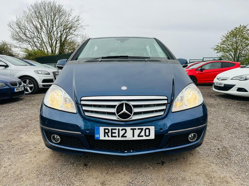 Mercedes-Benz A Class Hatchback 2.0 A180 Cdi Avantgarde Se Cvt 2012 RE12TZO Blue #2