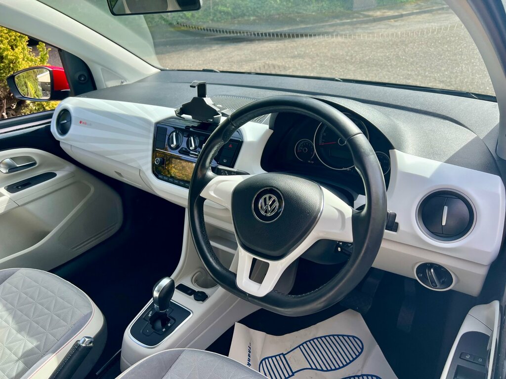 Volkswagen Up 1.0 Up Beats Hatchback Euro 6 60 Black #4