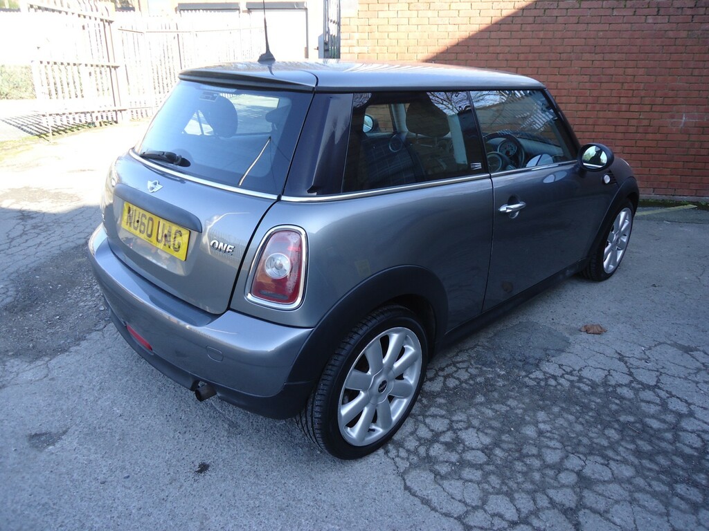 Mini Hatch Hatchback 1.6 One Graphite Hatch 2010 NU60UAG Silver #6