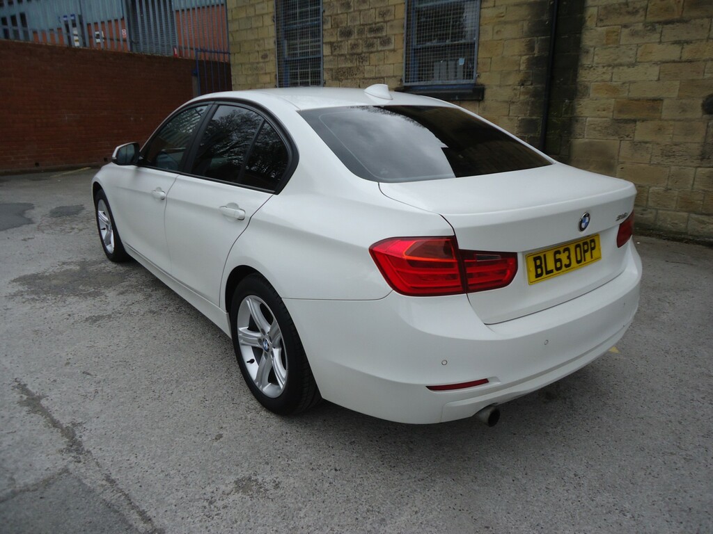BMW 3 Series Saloon 1.6 316I Se Saloon 2014 BL63OPP White #6