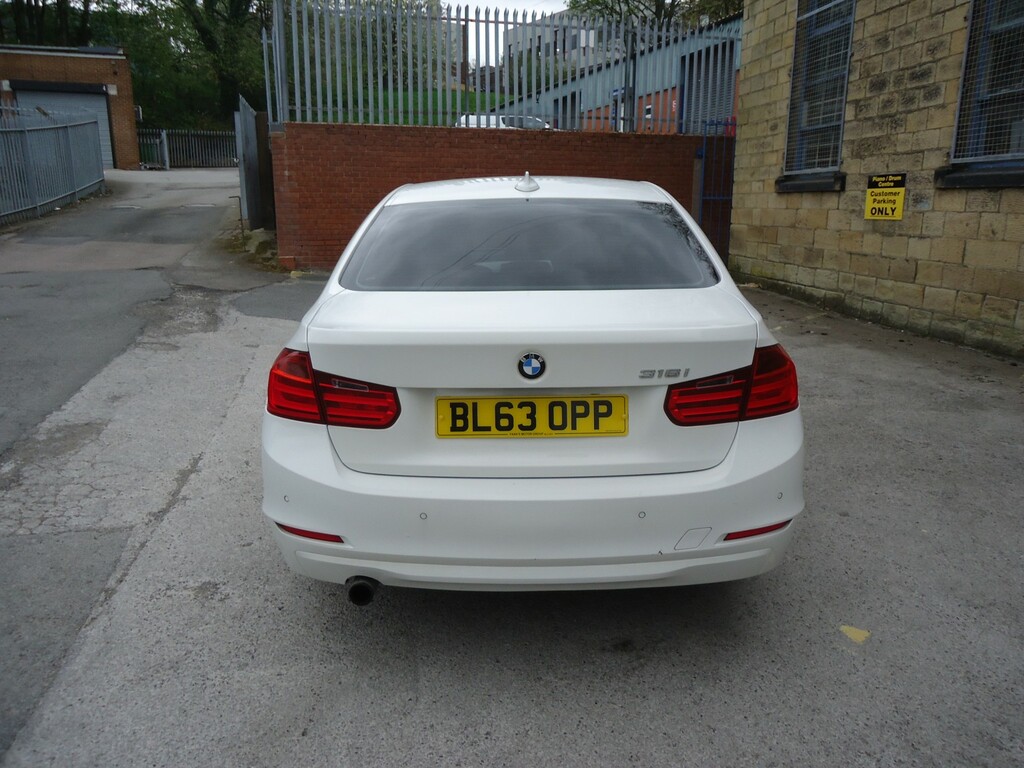 BMW 3 Series Saloon 1.6 316I Se Saloon 2014 BL63OPP White #5